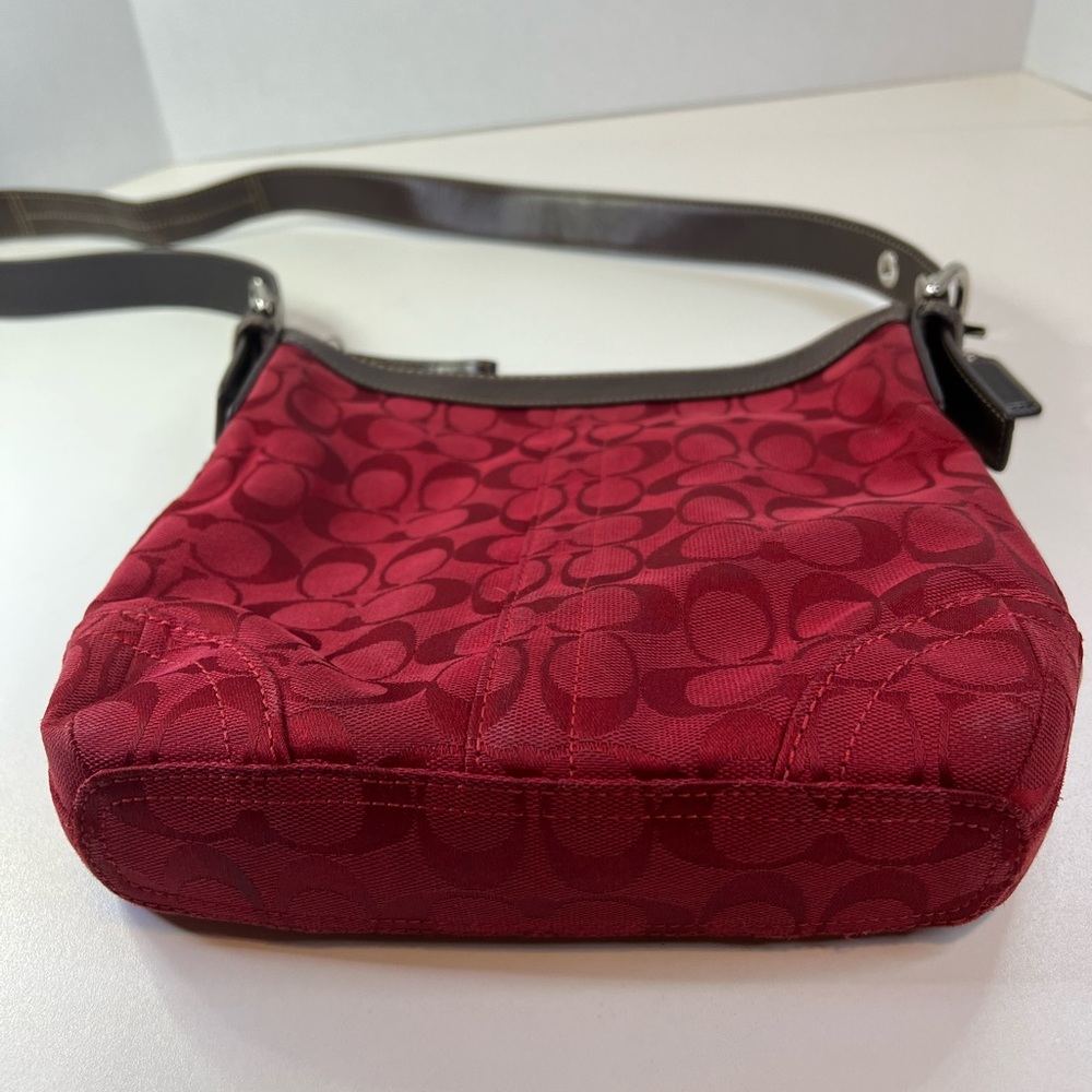 Coach Red Jacquard Crossbody w/Brown Leather Strap w/COA - Picture 3 of 10